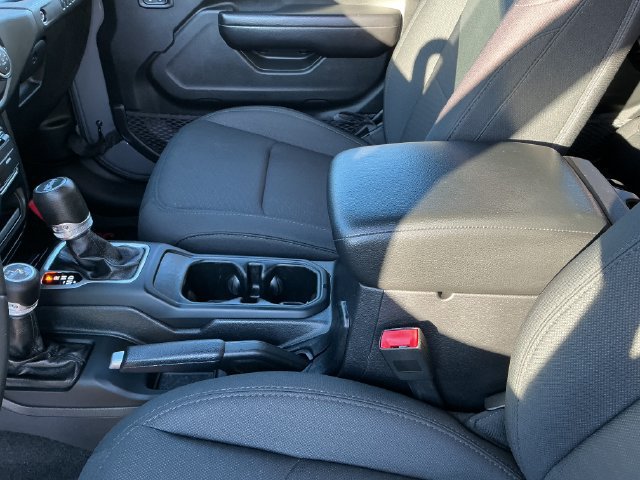 Used 2019 Jeep Wrangler Unlimited Sport S AWD/4WD image 24