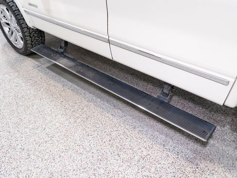 Used 2013 Ford F150 Platinum image 12