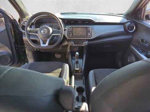 Used 2020 Nissan Kicks SV image 26