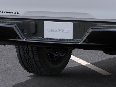 New 2026 Chevrolet Colorado W/T image 38