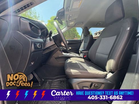 Used 2023 Ford Explorer XLT RWD image 32