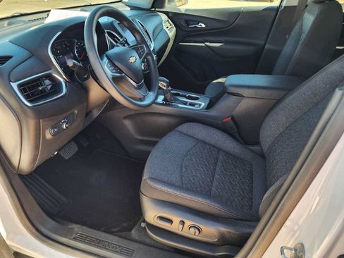 Used 2022 Chevrolet Equinox LT FWD image 15