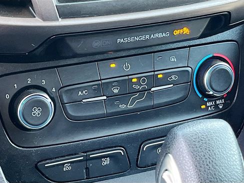 Used 2022 Ford Transit Connect XL FWD image 15