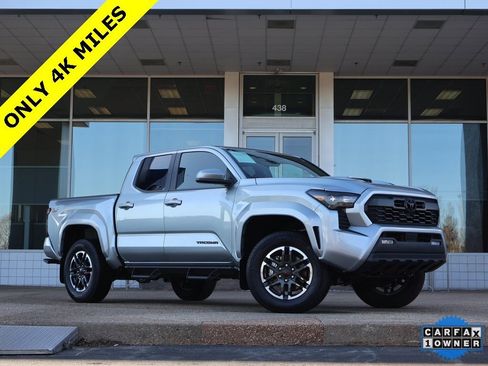 Used 2025 Toyota Tacoma 4x4 Double Cab image 1