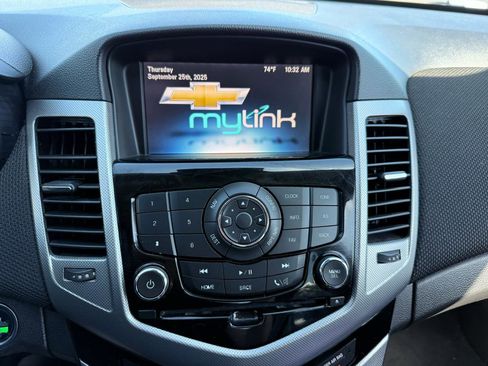 Used 2016 Chevrolet Cruze LTZ w/ Sun, Sound and Sport Package FWD image 14