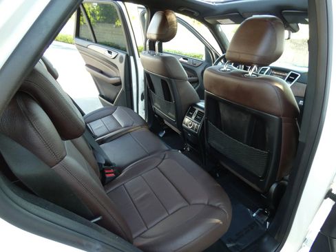 Used 2015 Mercedes-Benz ML 350 4MATIC image 38