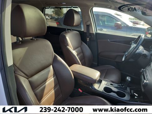 Used 2019 Kia Sorento SX w/ SX Touring Package AWD/4WD image 9
