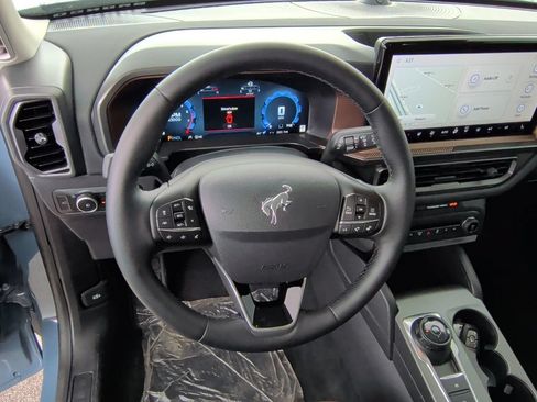 New 2025 Ford Bronco Sport Outer Banks w/ Outer Banks Tech Package+ AWD/4WD image 16