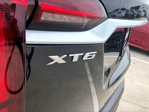 Used 2024 Cadillac XT6 Premium Luxury FWD image 29