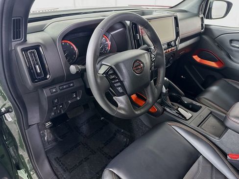 Certified 2025 Nissan Frontier PRO-4X w/ Pro Premium Package AWD/4WD image 22