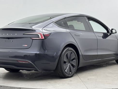Used 2025 Tesla Model 3 RWD image 7