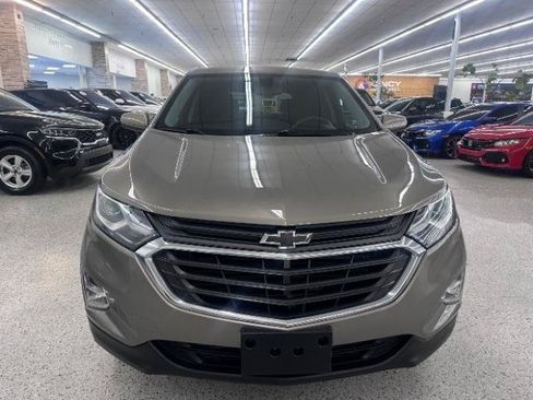 Used 2018 Chevrolet Equinox LT FWD image 3