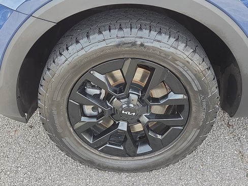 Used 2023 Kia Telluride SX X-Pro image 7