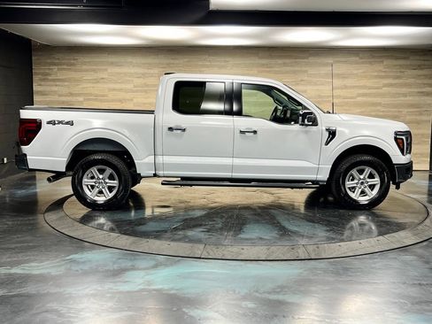 Used 2025 Ford F150 Lariat AWD/4WD image 24