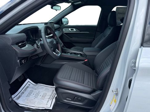 New 2026 Ford Explorer ST-Line AWD/4WD image 11
