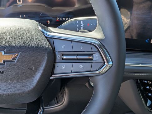 New 2026 Chevrolet Suburban Premier image 21