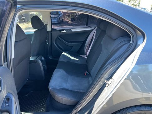 Used 2018 Volkswagen Jetta S FWD image 23