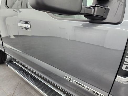 Used 2022 Ford F350 Lariat w/ Chrome Package AWD/4WD image 24