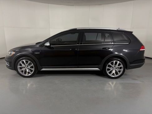 Used 2019 Volkswagen Golf Alltrack SE AWD/4WD image 5