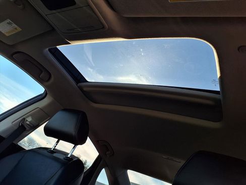 Used 2023 Honda Accord EX-L image 5