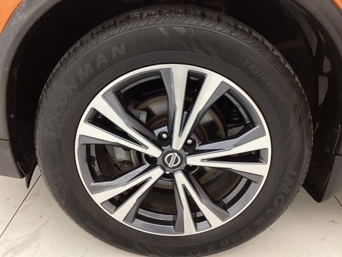 Used 2018 Nissan Rogue SL w/ Premium Package AWD/4WD image 47