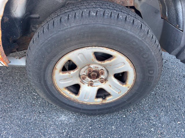 Used 2002 Ford Explorer XLS AWD/4WD image 9