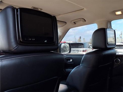 Used 2021 Nissan Armada Platinum w/ Captain's Chairs Package image 10