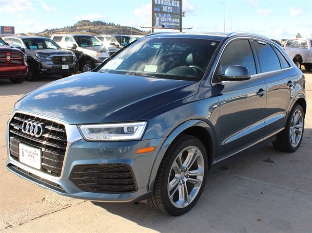 Used 2016 Audi Q3 2.0T Prestige w/ Prestige Package AWD/4WD image 2