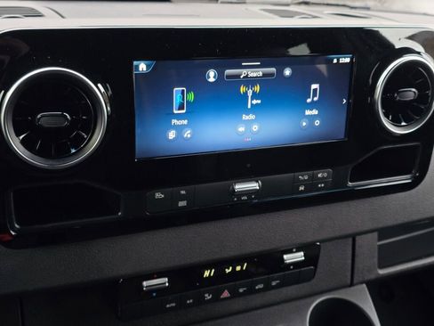 New 2026 Mercedes-Benz Sprinter 2500 image 27