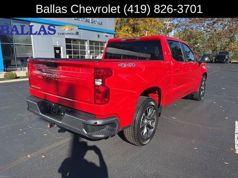 Certified 2022 Chevrolet Silverado 1500 LT AWD/4WD image 23