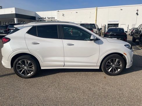 Used 2022 Buick Encore GX Select w/ Sport Touring Package image 8