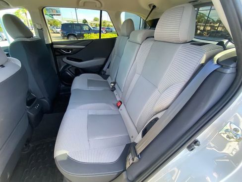 Used 2021 Subaru Outback Premium image 19