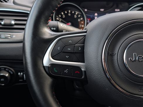 Used 2018 Jeep Compass Trailhawk w/ Leather Interior Group image 25