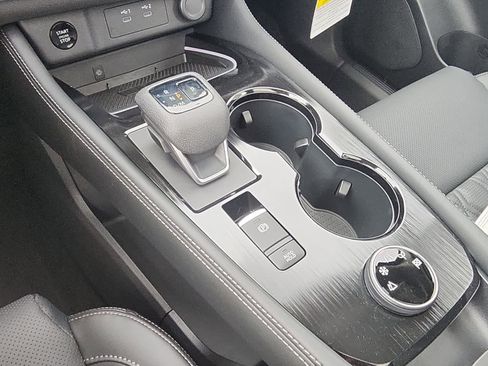 Used 2026 Nissan Rogue Platinum w/ Platinum Premium Package image 14