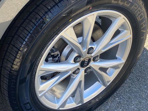 Used 2023 Audi Q3 2.0T Premium Plus w/ Premium Plus Package image 20