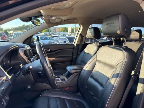 Used 2017 GMC Acadia Denali FWD image 16