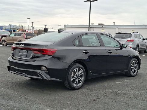 Certified 2023 Kia Forte LXS w/ LXS Technology Package image 6