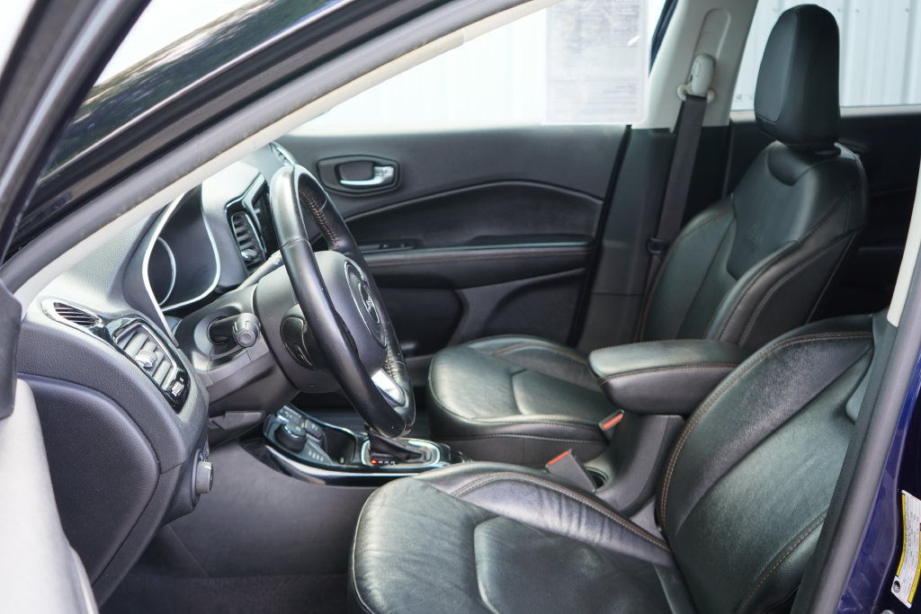 Used 2021 Jeep Compass Limited AWD/4WD image 12