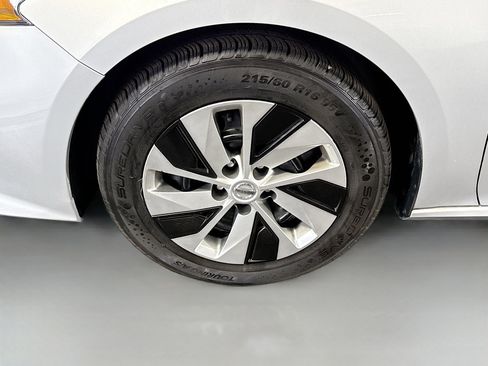 Used 2021 Nissan Altima 2.5 S image 38