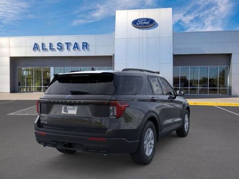 New 2026 Ford Explorer Active RWD image 8