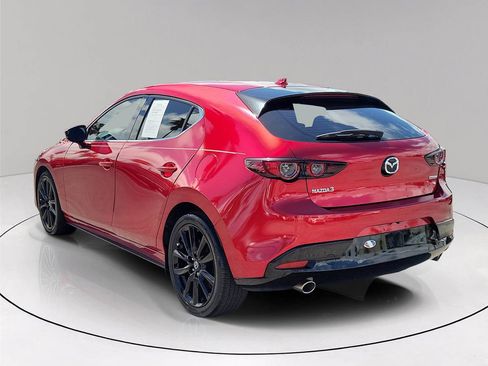 Used 2021 MAZDA MAZDA3 s image 4