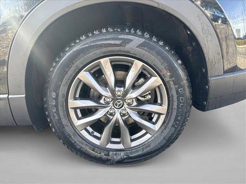 Used 2023 MAZDA CX-9 Touring image 3