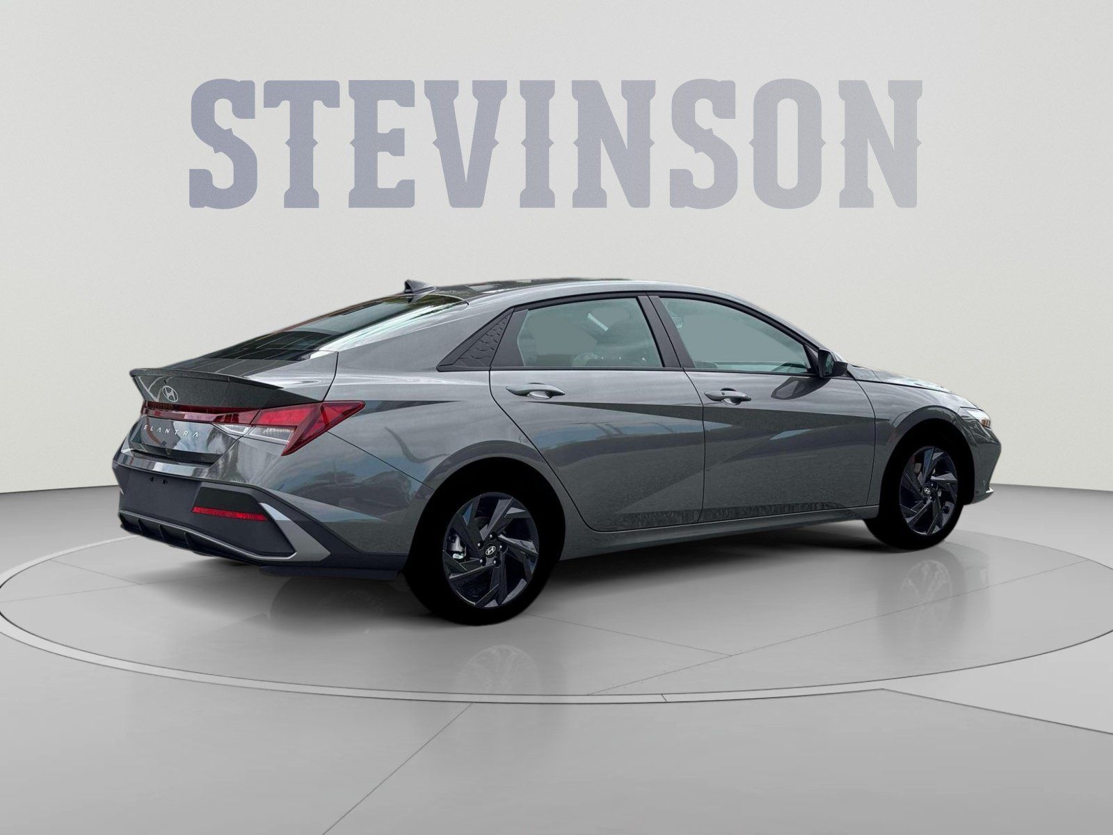 Used 2026 Hyundai Elantra Sport FWD image 8