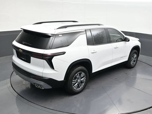 Used 2026 Chevrolet Traverse LT FWD image 20