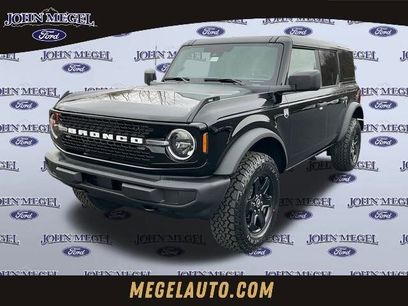 New 2025 Ford Bronco Big Bend w/ Black Appearance Package