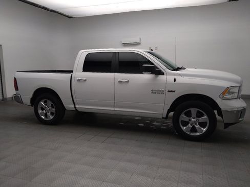 Used 2016 RAM 1500 Big Horn RWD image 11