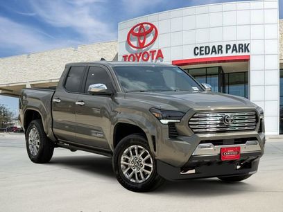 Used 2025 Toyota Tacoma Limited