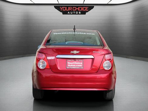 Used 2014 Chevrolet Sonic LT image 5
