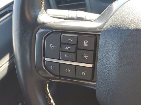 Used 2024 Ford Expedition Max Platinum image 18