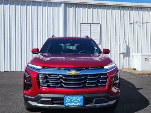 New 2026 Chevrolet Equinox LT w/ Convenience Package II image 8